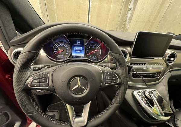 Mercedes-Benz Klasa V cena 259000 przebieg: 111000, rok produkcji 2018 z Działoszyce małe 92